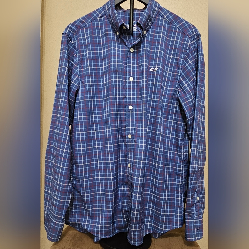 Vineyard Vines Medium Long Sleeve Performance Button Down